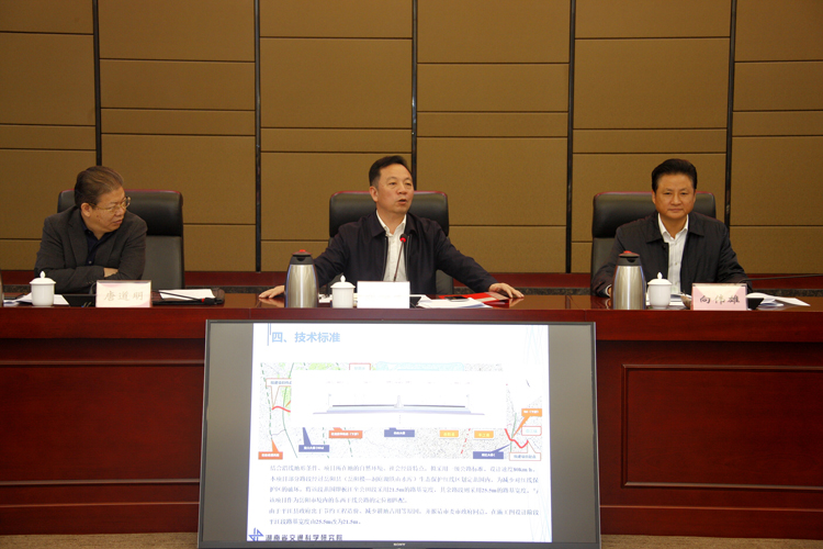 ���������������ٿ���10�γ������