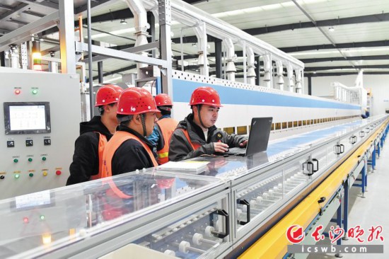 2018年长沙引进500强项目39个。图为杉杉能源长沙基地项目。长沙晚报全媒体记者 王志伟 摄