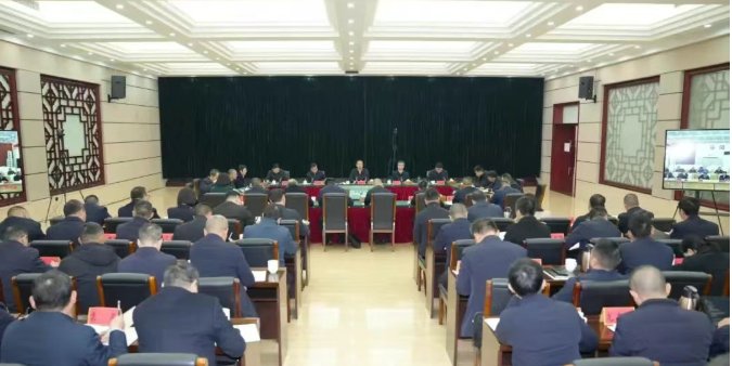 л�����������е��о�����ᷢչ���