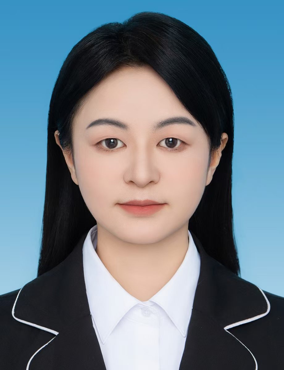 张莉