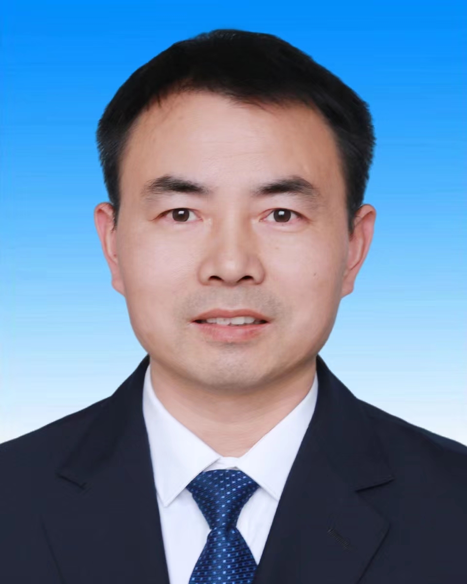 肖强