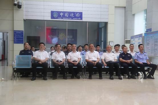 һȺ���ڷ�����
�������Զ�����