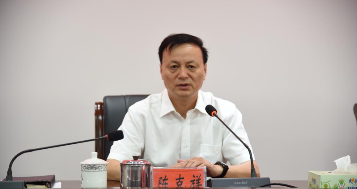 市城管局召开"两节"期间工作部署,规范公务用车暨廉政党课大会