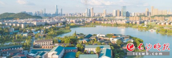 近年来,长沙市坚持绿色发展理念,采取有效措施守护绿水、青山、蓝天,让高水平全面小康书写在“山水洲城”的秀美图景里。 长沙晚报全媒体记者 邹麟 摄