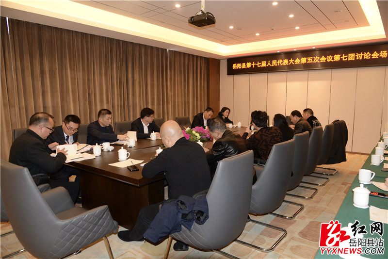 田讨论 (1).jpg 田讨论 (1).jpg