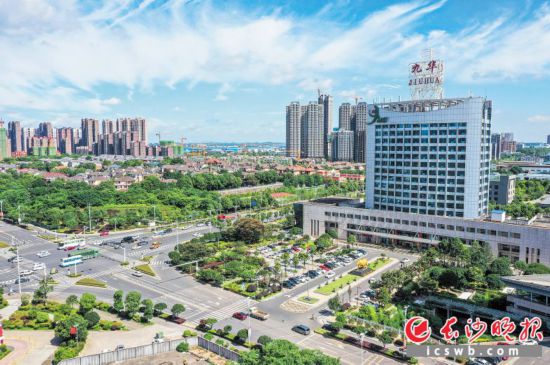 �����ڳ���̶һ�廯�ġ�һ���塱��һ��ͼ���У���̶���������Ż������ڳǺ���֮һ�� ������̶�ձ����� ���� ��