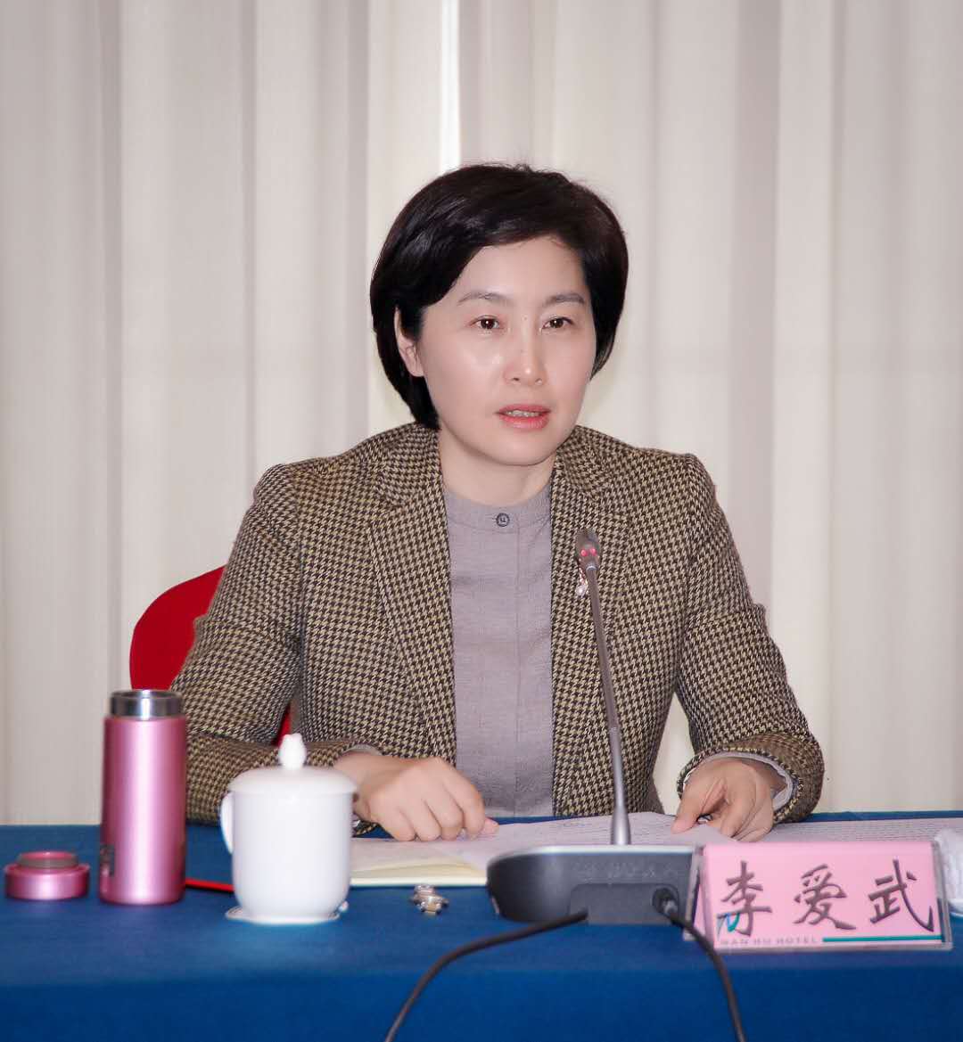 把脉问诊共话发展李爱武出席旅游产业发展座谈会