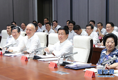 ��7��25�գ��й��������ξֳ�ί������Ժ����������24�춬�»Ṥ���쵼С���鳤�����ڱ���������ί���в������ٿ���24�춬�»Ṥ���쵼С��ȫ����顣