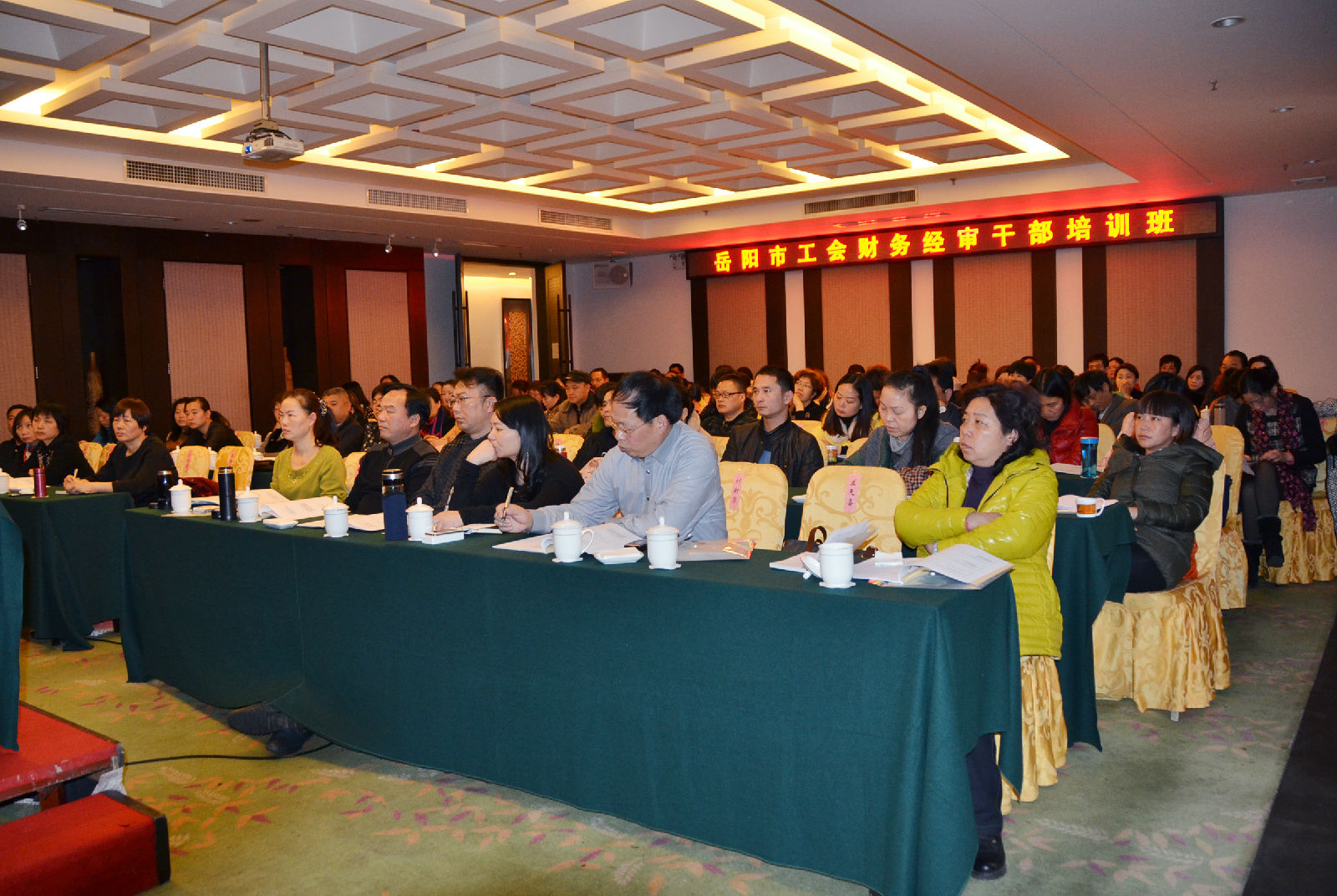 clip_image003.jpg clip_image003.jpg