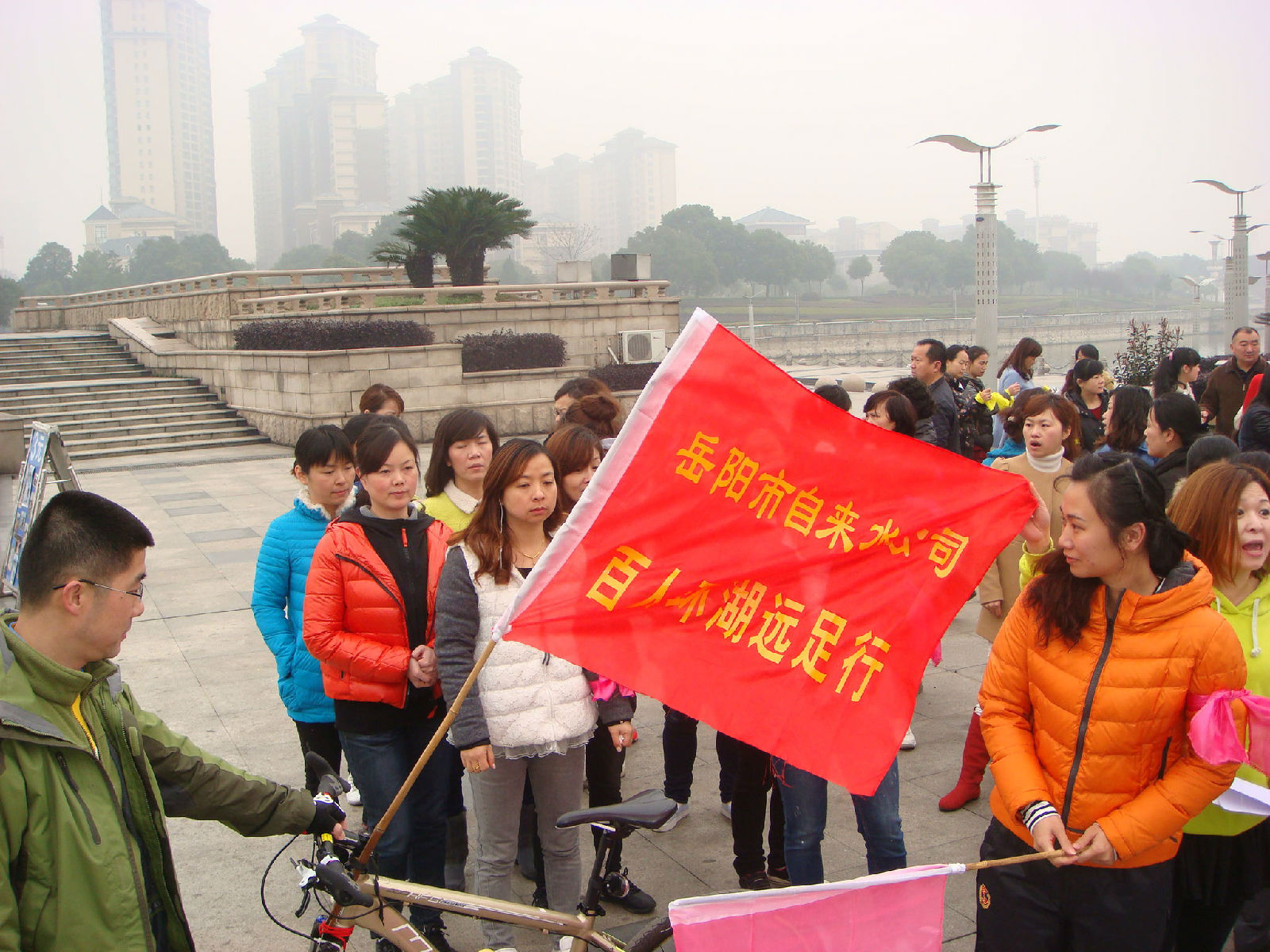 clip_image003.jpg clip_image003.jpg