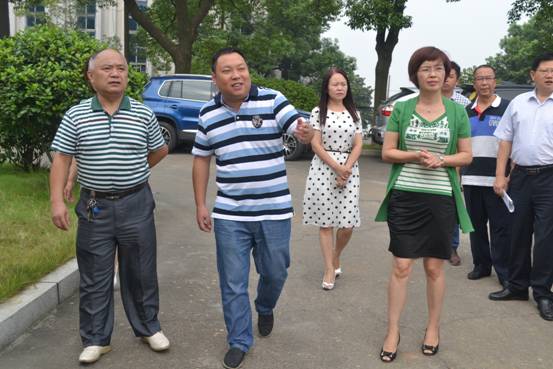 clip_image008.jpg clip_image008.jpg