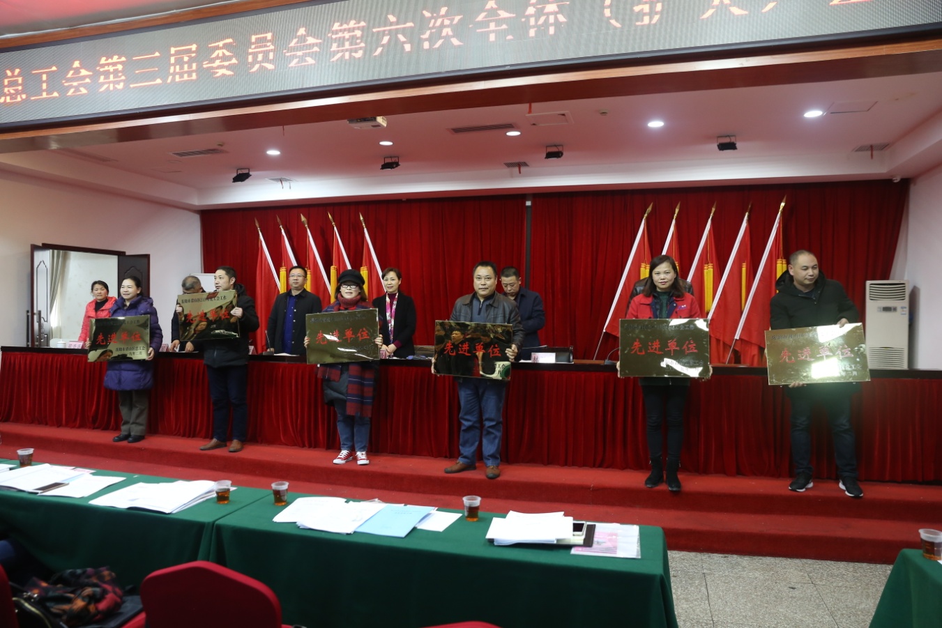 clip_image001.jpg clip_image001.jpg